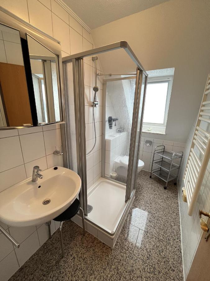 Haus Delphin - Ferienwohnung 1 Нордерней Екстериор снимка