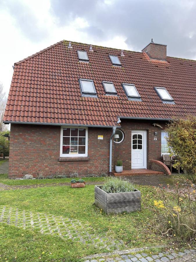 Haus Delphin - Ferienwohnung 1 Нордерней Екстериор снимка